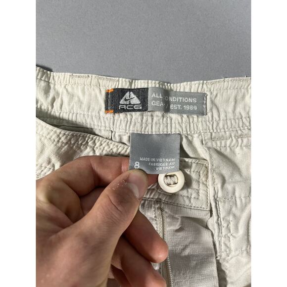 Silver Tag Nike ACG Technical Shorts - Picture 2 of 5